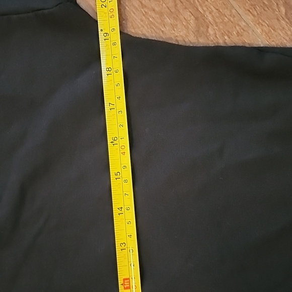 Ugg - Picture 4 of 9